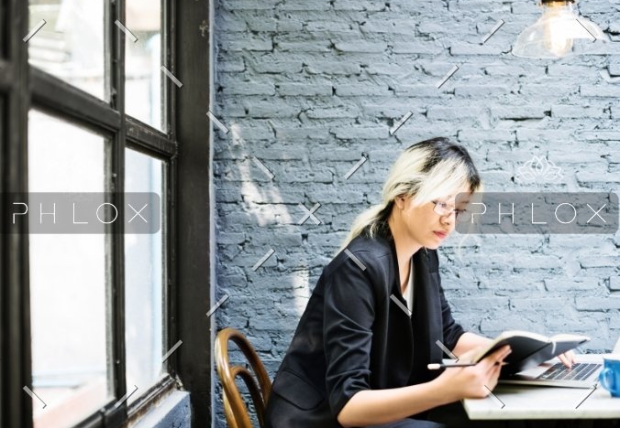 demo-attachment-546-asian-businesswoman-laptop-planning-strategy-PQFT2HE@2x